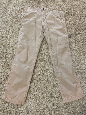 American Eagle Outfitters Light Beige Chino Pants